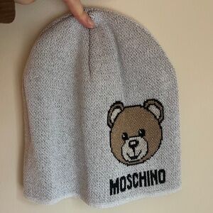Moschino MADE IN ITALY Beanie Hat SILVER GLOW LUREX BEAR